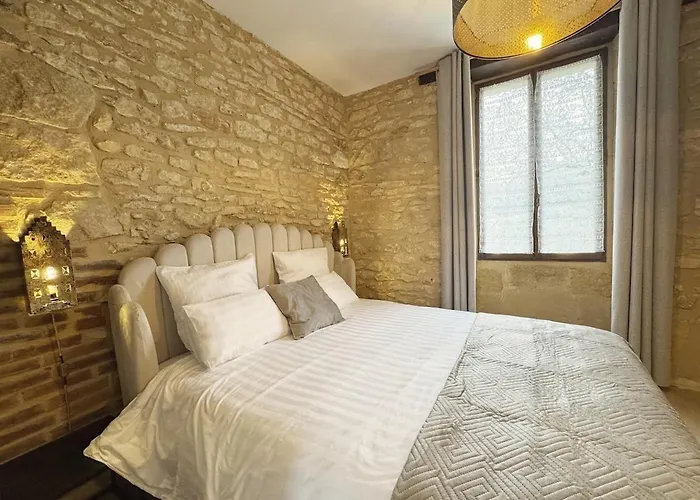 6p With Private Jacuzzi & Terrace On Domain Vakantiehuis *