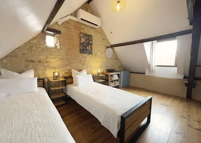 6p With Private Jacuzzi & Terrace On Domain Vakantiehuis Meyrals